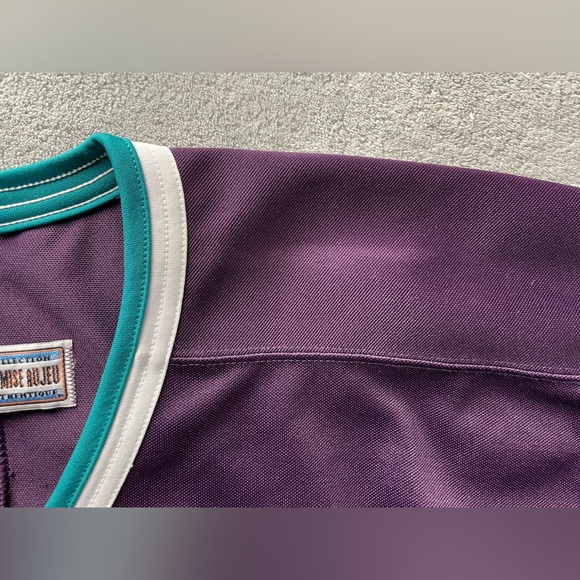 Mighty Ducks Of Anaheim CCM Ultrafill Center Ice Hockey Jersey Size 48 - Picture 5 of 13